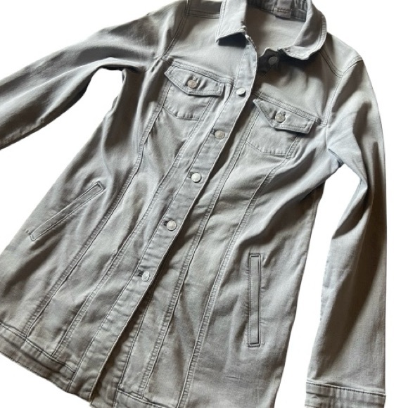 Chico’s Long Light Gray Denim Jacket - Picture 13 of 15